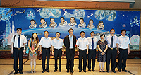 中大校長沈祖堯教授(左五)率領代表團中國航天員科研訓練中心，加強雙方科研合作及交流聯繫